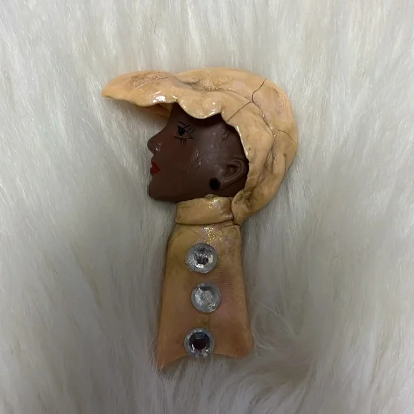 Hand Design Face Brooch Pendant